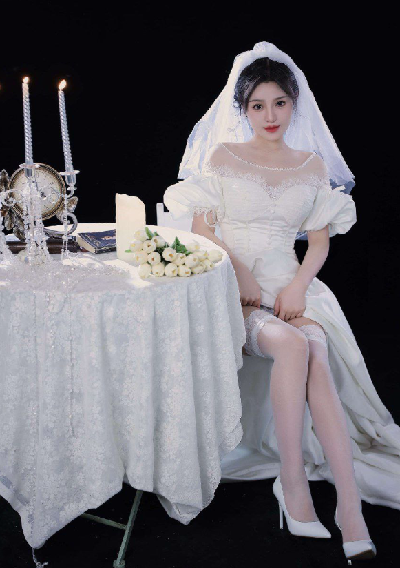 卖美女套图，冷门暴利项目，一单49，日入1000